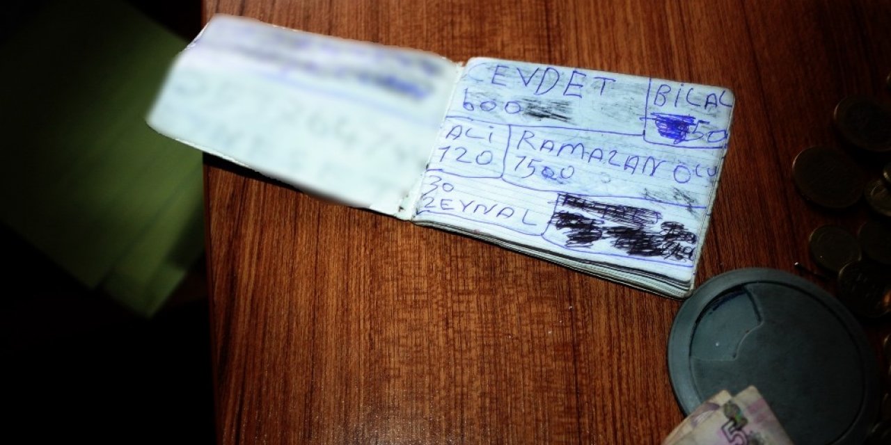 Dilencinin cebinden, borç verdiği kişilerin listesi çıktı