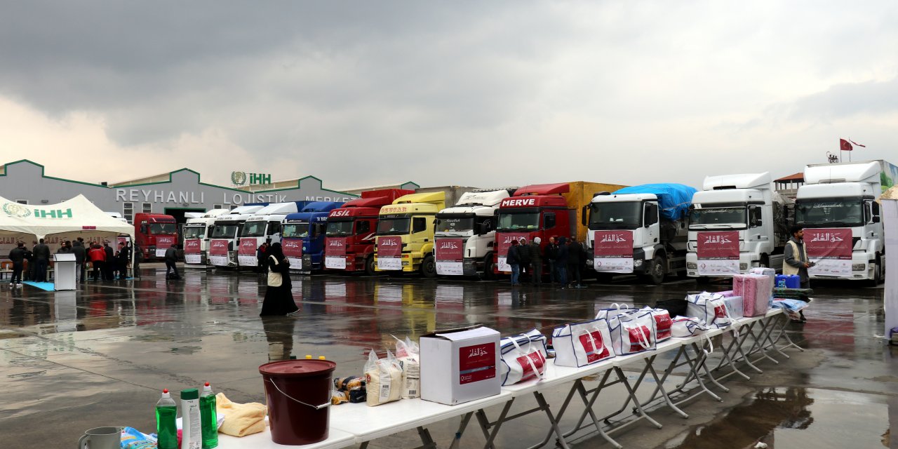 Katar Hayır Kurumu ve İHH’den İdlib'e 45 tır insani yardım