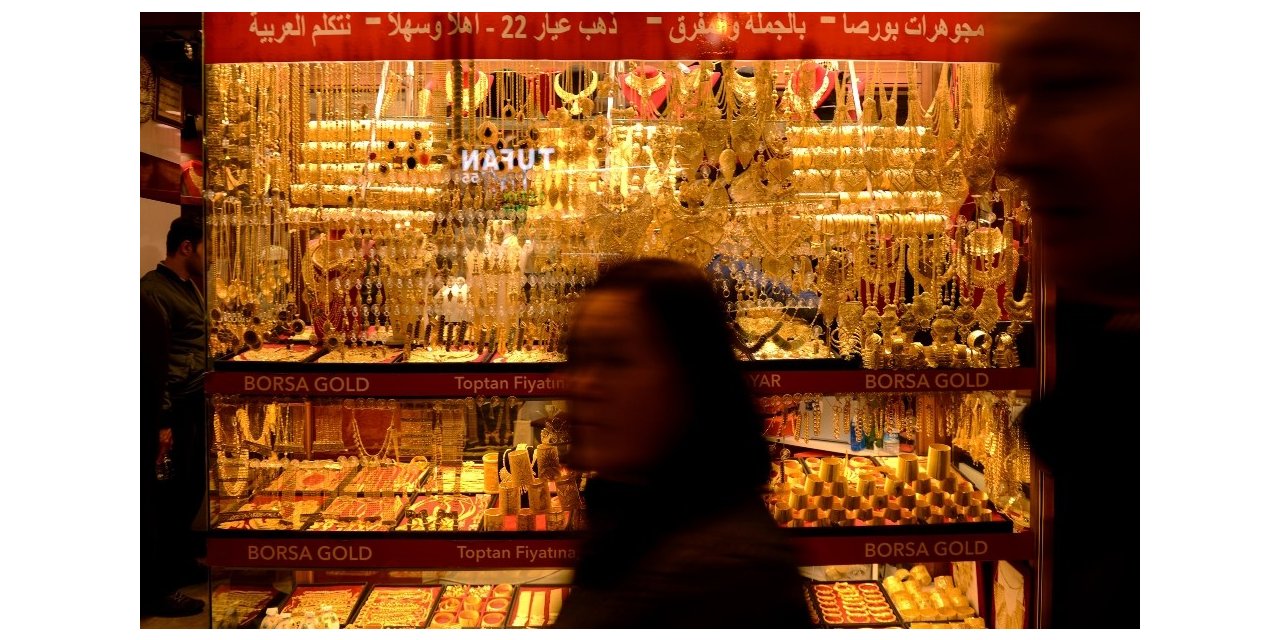 Altın rekor kırmaya devam ediyor