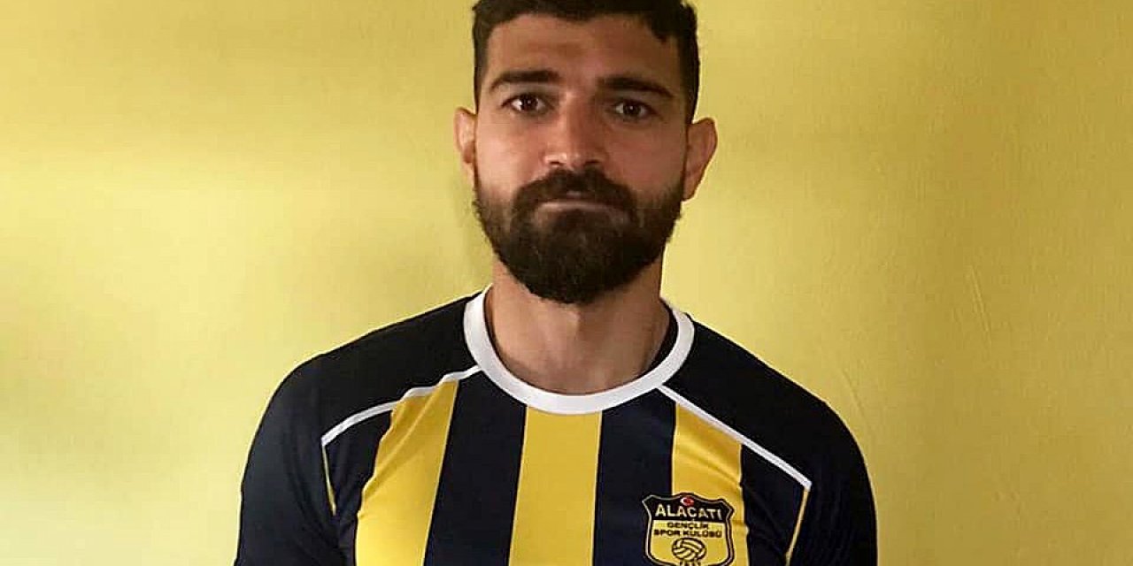 Alaçatıspor, Çeşme Belediyespor’un forvetini transfer etti