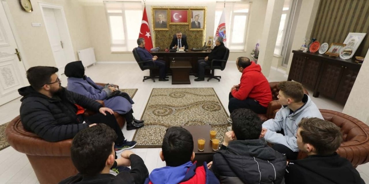 Samsun’da öğrenciler dart müsabakalarından başarıyla döndü