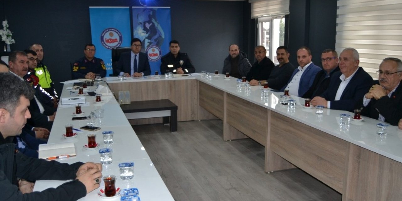 Kaymakam Zaman: "Ülkemizin canı, trafik kazalarında çok yandı"