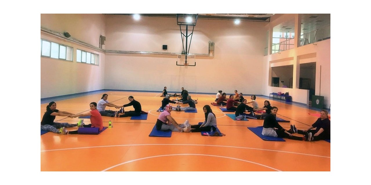 Kadınlar sporla buluşmaya devam ediyor