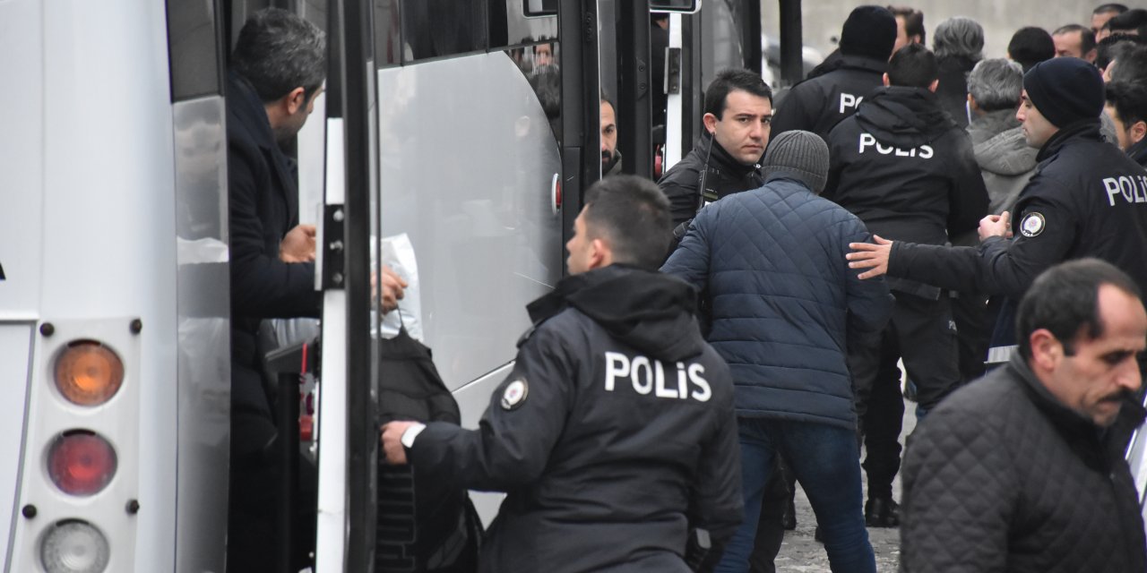 GÜNCELLEME - Erzurum merkezli FETÖ/PDY operasyonunda 5 zanlı tutuklandı