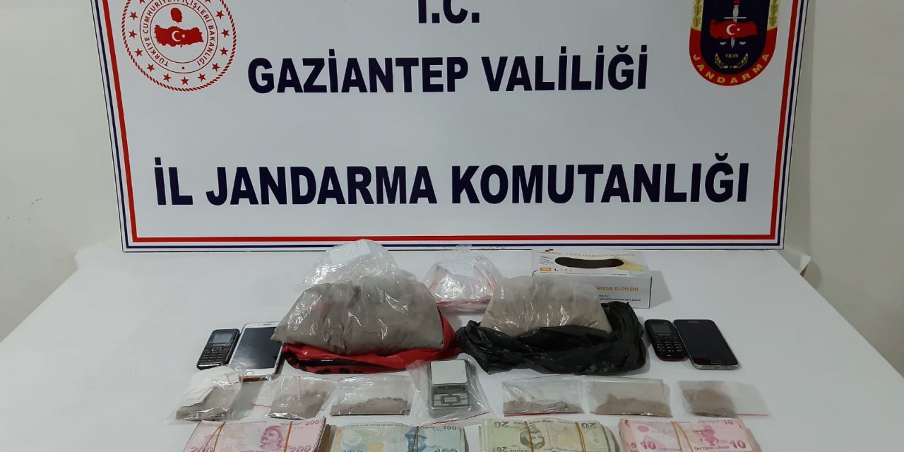Gaziantep'te 2 kilogram eroin ele geçirildi