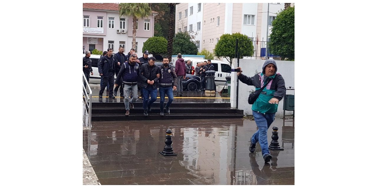 Eve gelip  eşine "Kaza yaptım" diyen adamın dövülerek öldürüldüğü ortaya çıktı