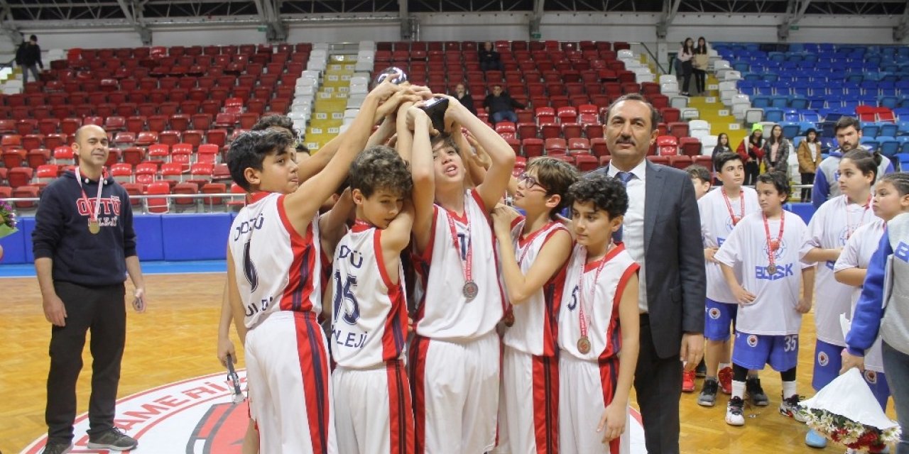 Okul Sporları Küçükler Basketbol İl Birinciliği sona erdi