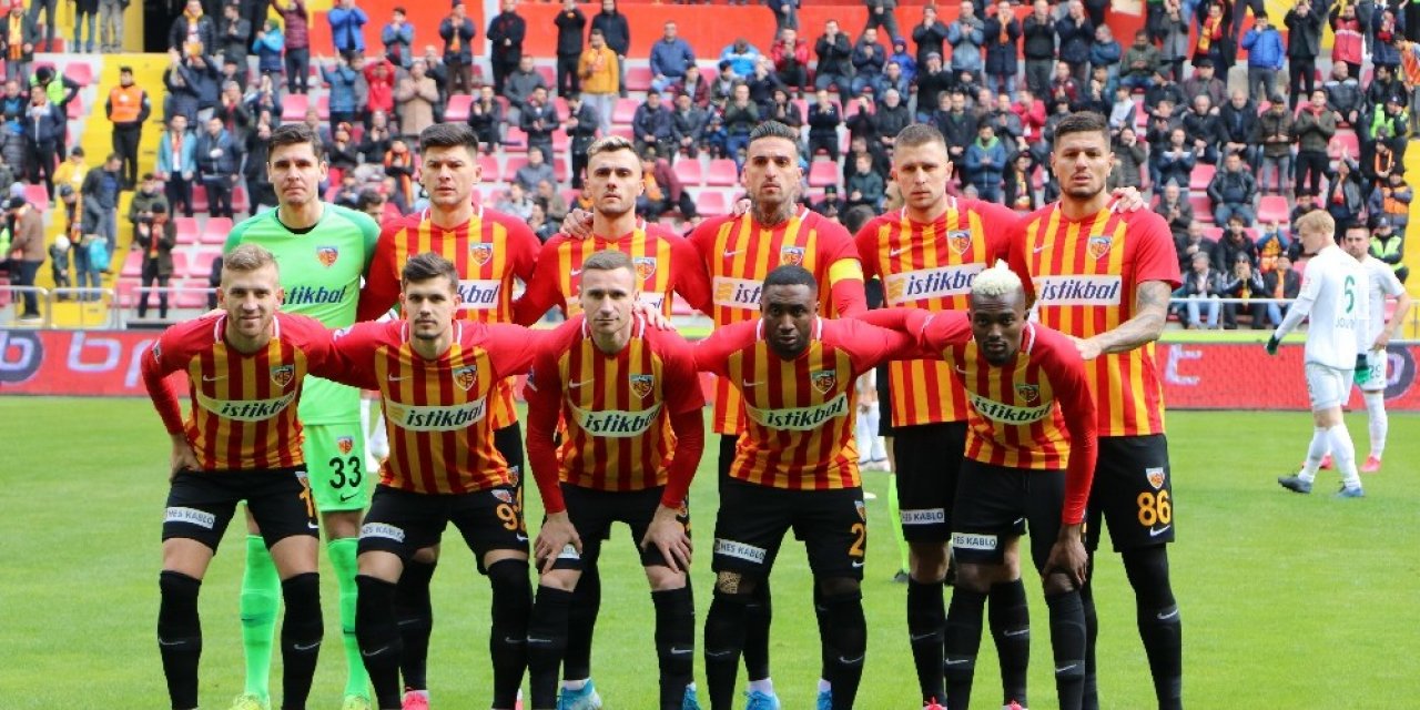 Süper Lig: Kayserispor: 0 - Konyaspor: 1 (Maç devam ediyor)