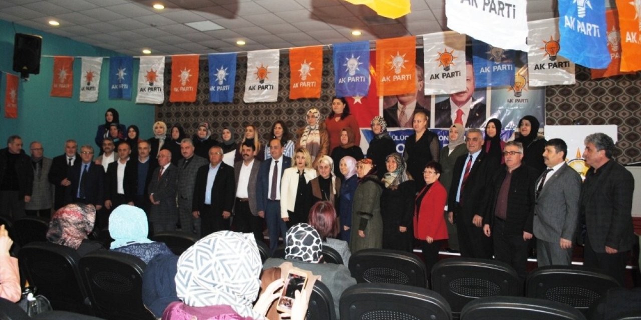 AK Parti Kadın Kolları Gülüç’te kongresini yaptı