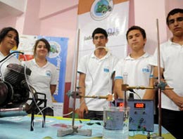 Türk gençler suyla çalışan araba yaptı