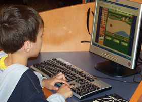 Çocuğunuzu internetten böyle koruyun