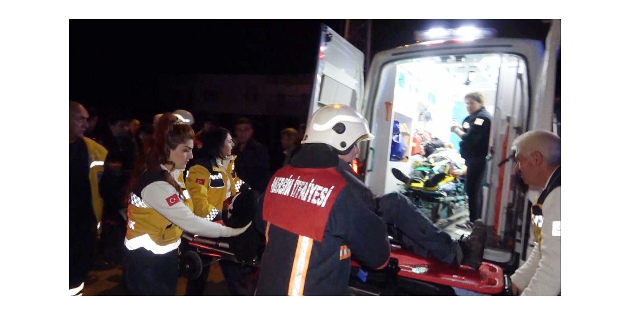 Mersin’de trafik kazası: 2’si ağır 5 yaralı