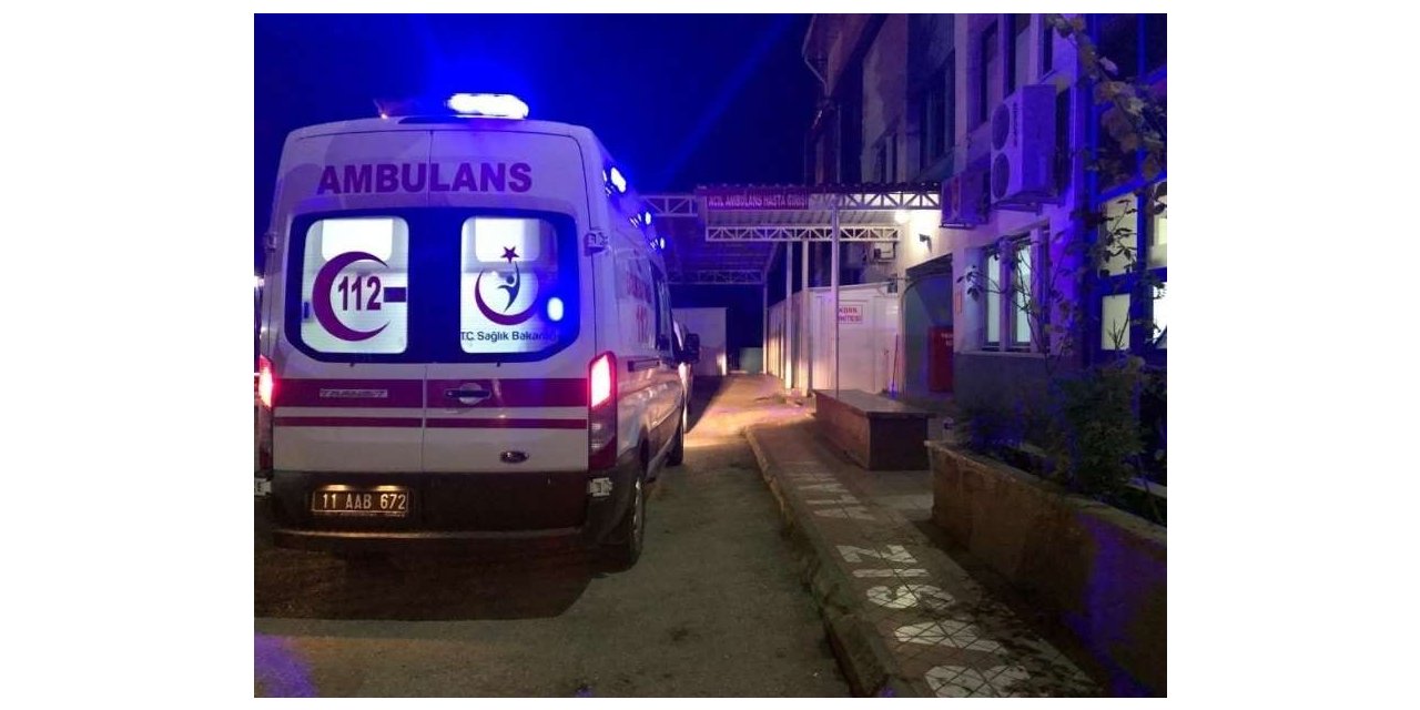 Alkollü 2 arkadaşın kavgası kanlı bitti