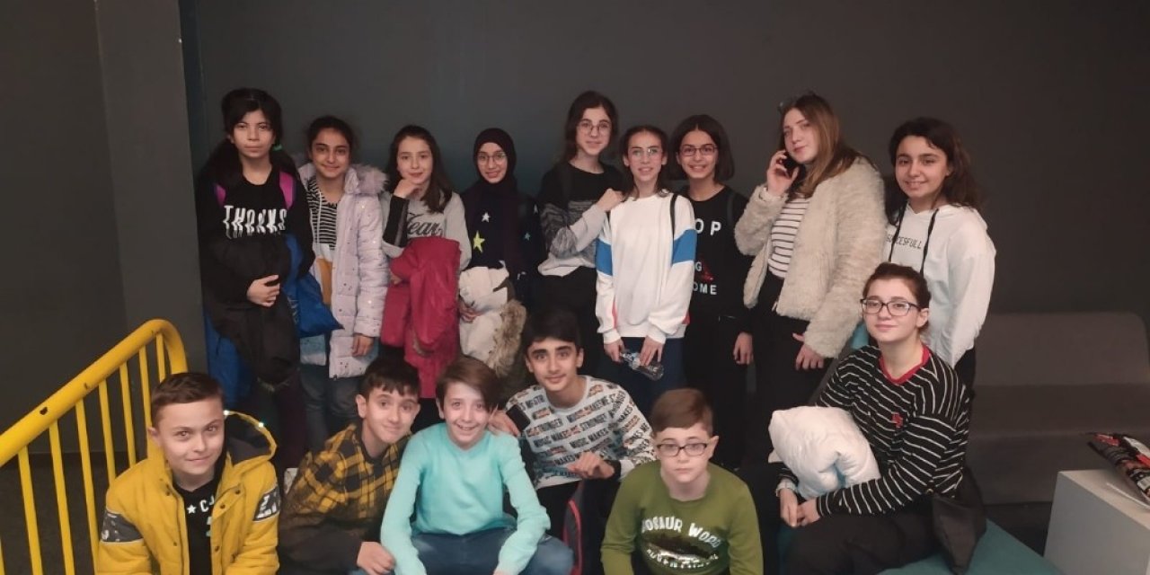 Afyonkarahisar’da minik sporculara sinema ödülü
