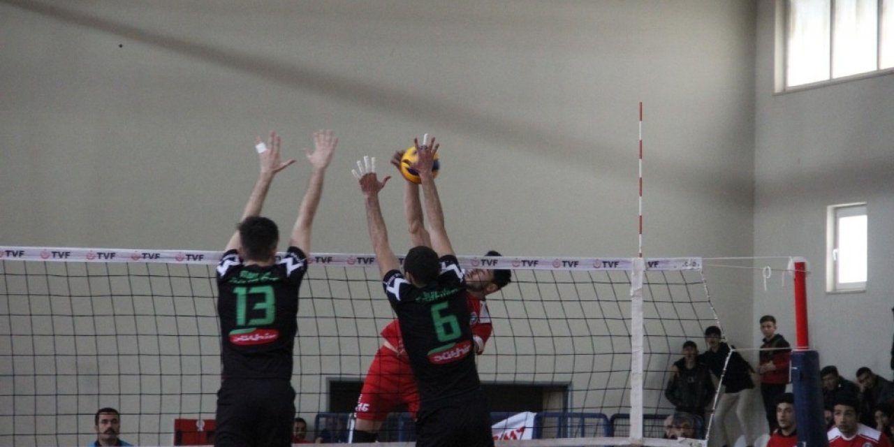 TVF Erkekler 1. Lig: Solhanspor: 3 - Akkuş Bld: 2