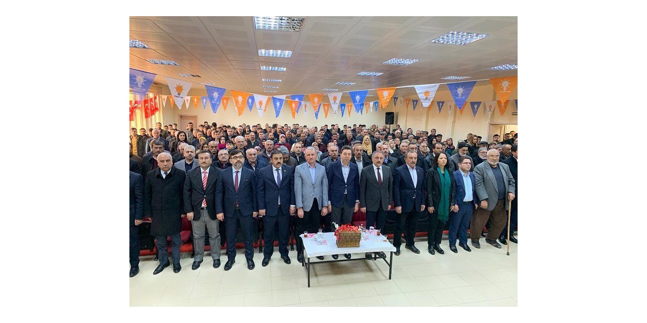 AK Parti Çiçekdağı İlçe Kongresi yapıldı