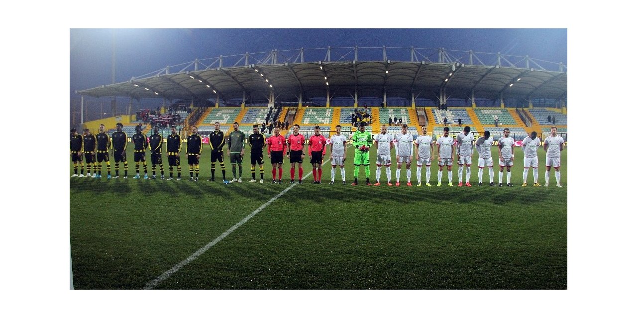 TFF 1. Lig: İstanbulspor: 0 - Boluspor: 0