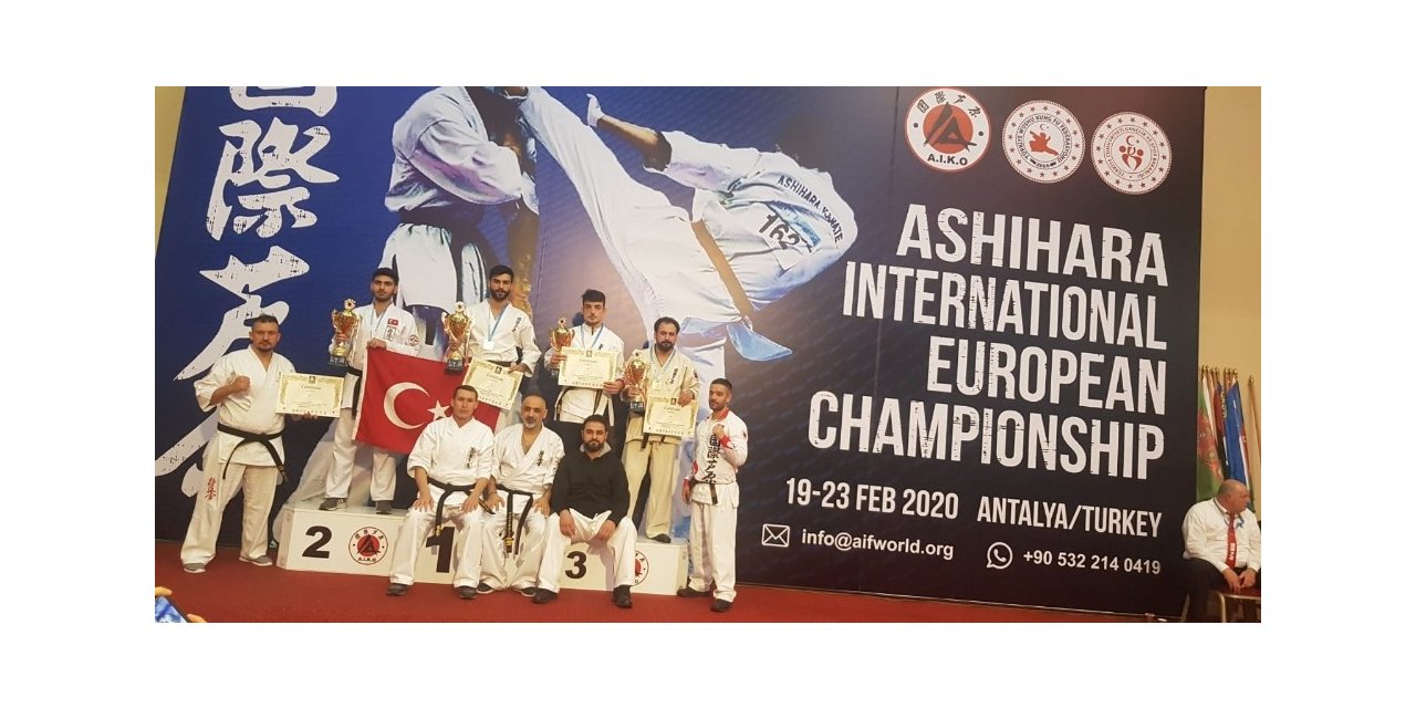 Devrekli sporcular Ashihara Karate Avrupa Şampiyonasında derece aldı