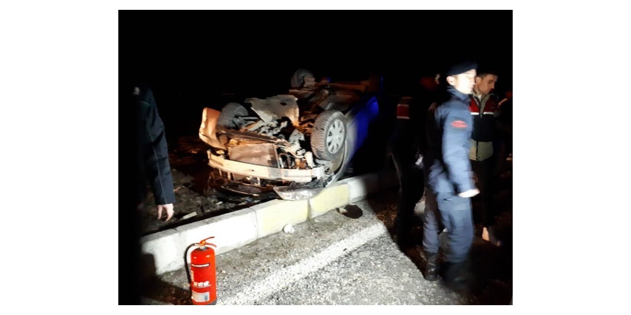 Denizli’de yolcu otobüsü ile otomobil çarpıştı: 3 ölü, 2 yaralı