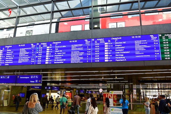 Avusturya, Kovid-19 salgını nedeniyle İtalya'dan tren seferlerini durdurdu