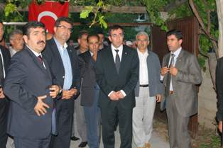 Konyalı şehidin evine taziye ziyareti
