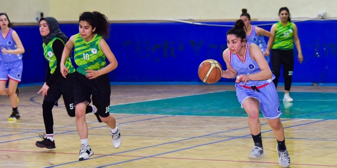 Osmaniye’de Basketbol Şampiyonası sona erdi