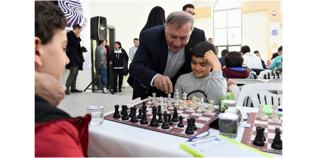 Seyhan’da satranç şöleni