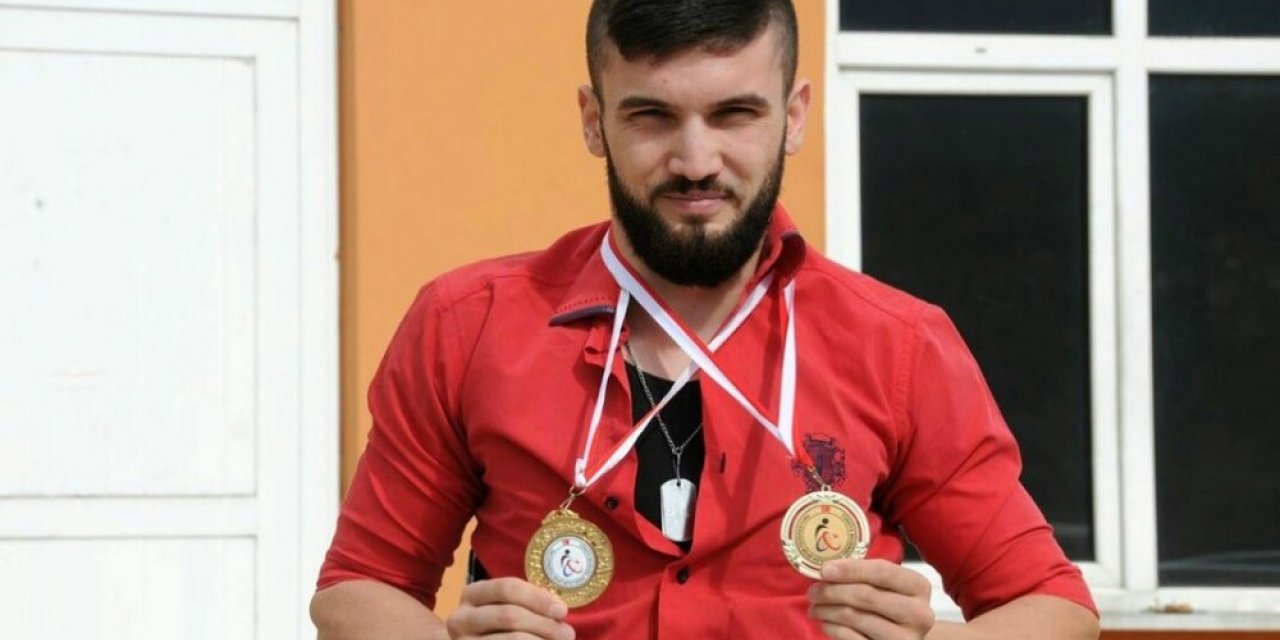 Engelli bilek güreşi sporcusu en iyi olmak için mücadele edecek