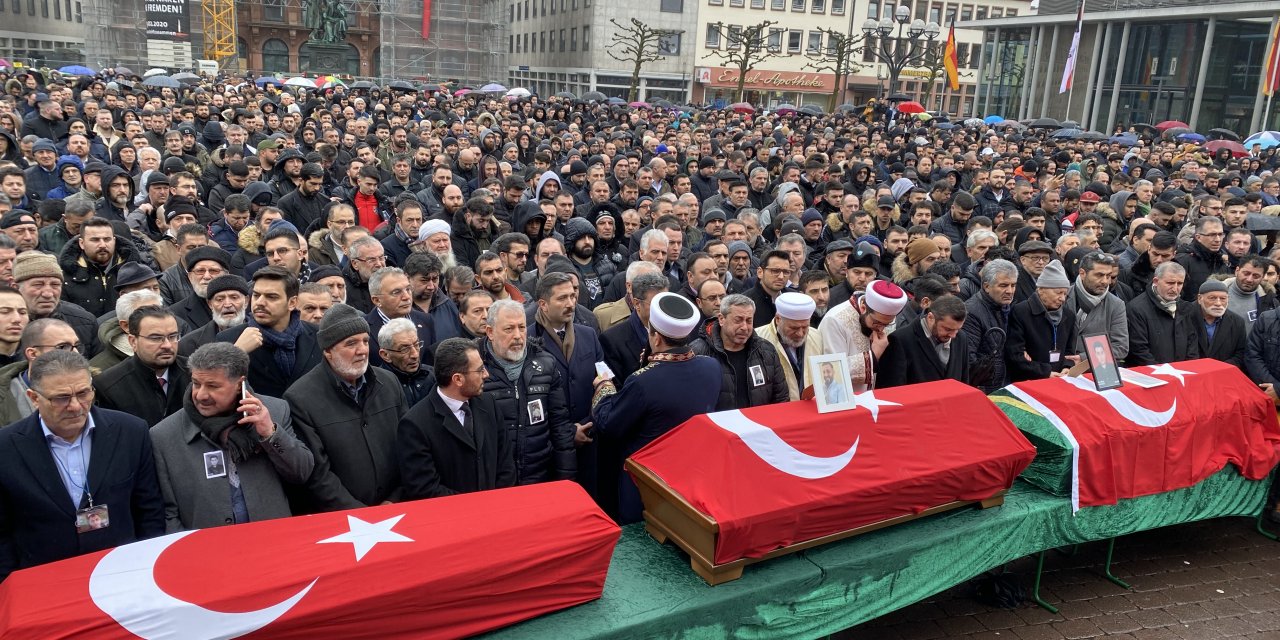Hanau'daki ırkçı terör kurbanları için cenaze töreni düzenlendi