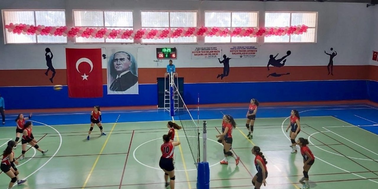 Voleybol Yıldızlar Türkiye Grup Birinciliği sona erdi
