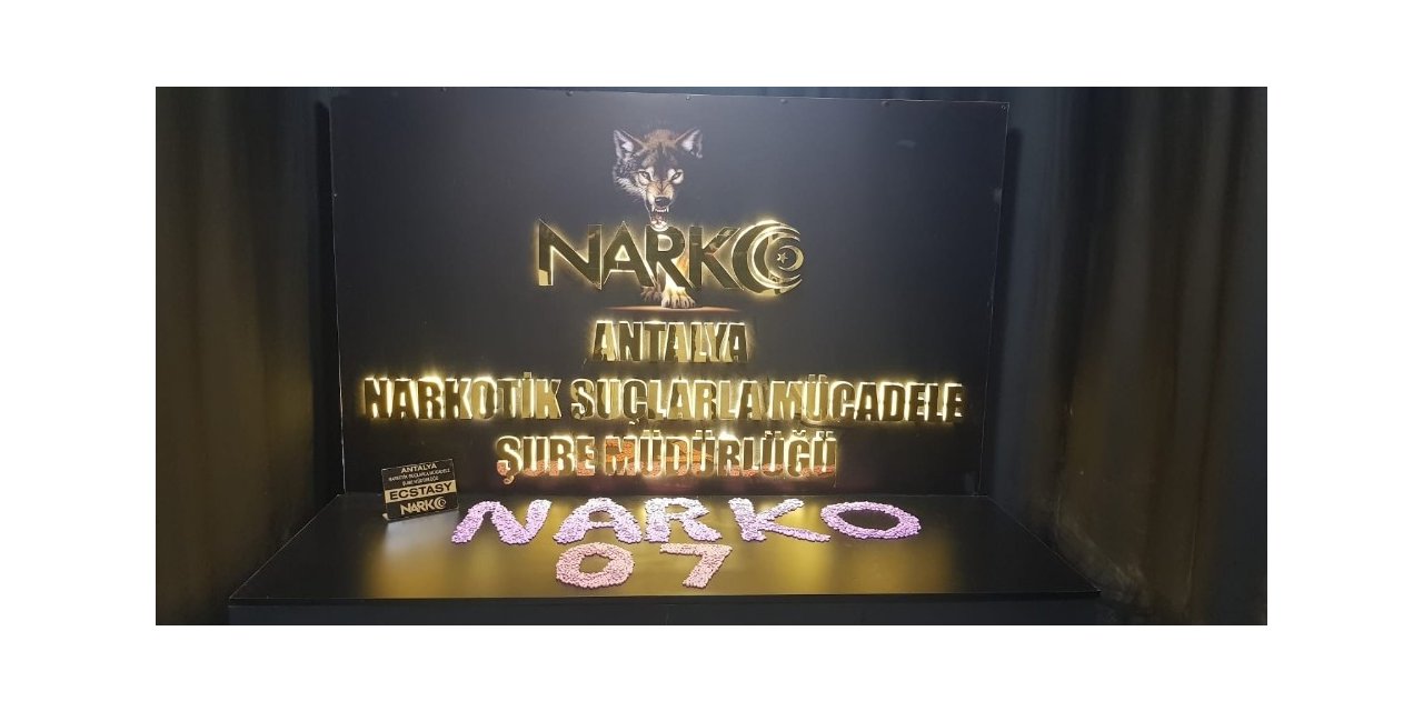 Suça sürüklenen 4 çocuk 5 bin 284 uyuşturucu hapla yakalandı