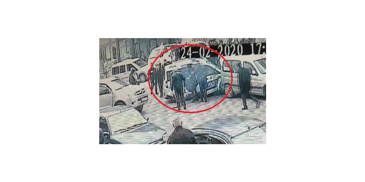 Polis aracı ile otomobil kafa kafaya çarpıştı: 2 polis yaralı