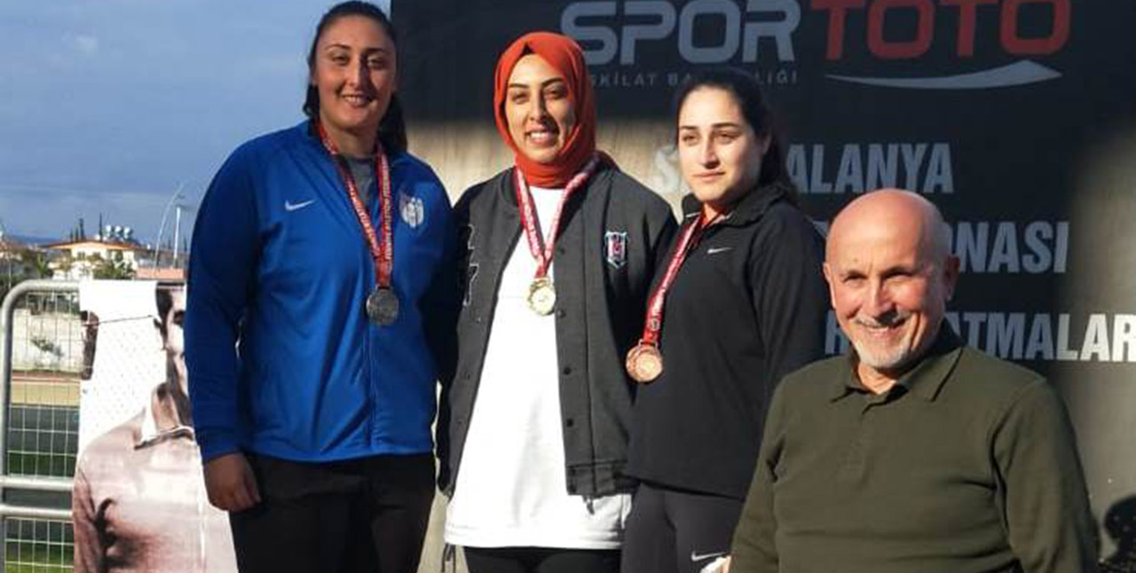 Semra Türk atletizmde Avrupa Atmalar Kupasına bir adım daha yaklaştı