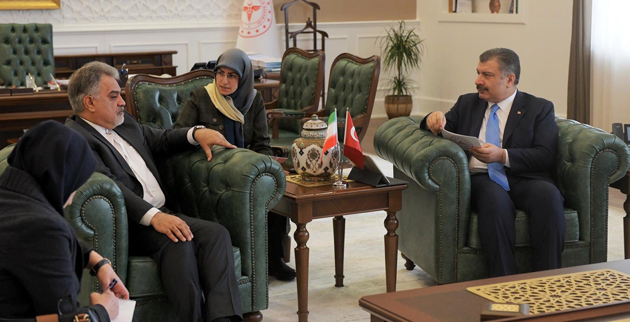 Bakan Koca, İran'ın Ankara Büyükelçisi Farazmand'ı kabul etti