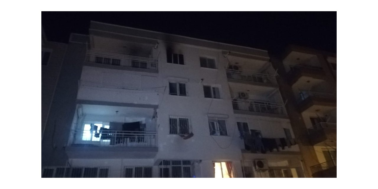 İzmir’de ev yangını: 1 kişi dumandan etkilendi