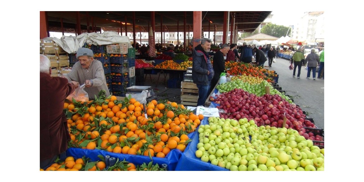Semt pazarındaki meyve sebze hırsızlığı şüphelisi yakalandı