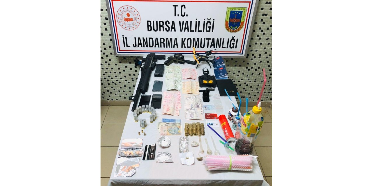 Bursa’da çatıdan çatıya nefes kesen kovalamaca