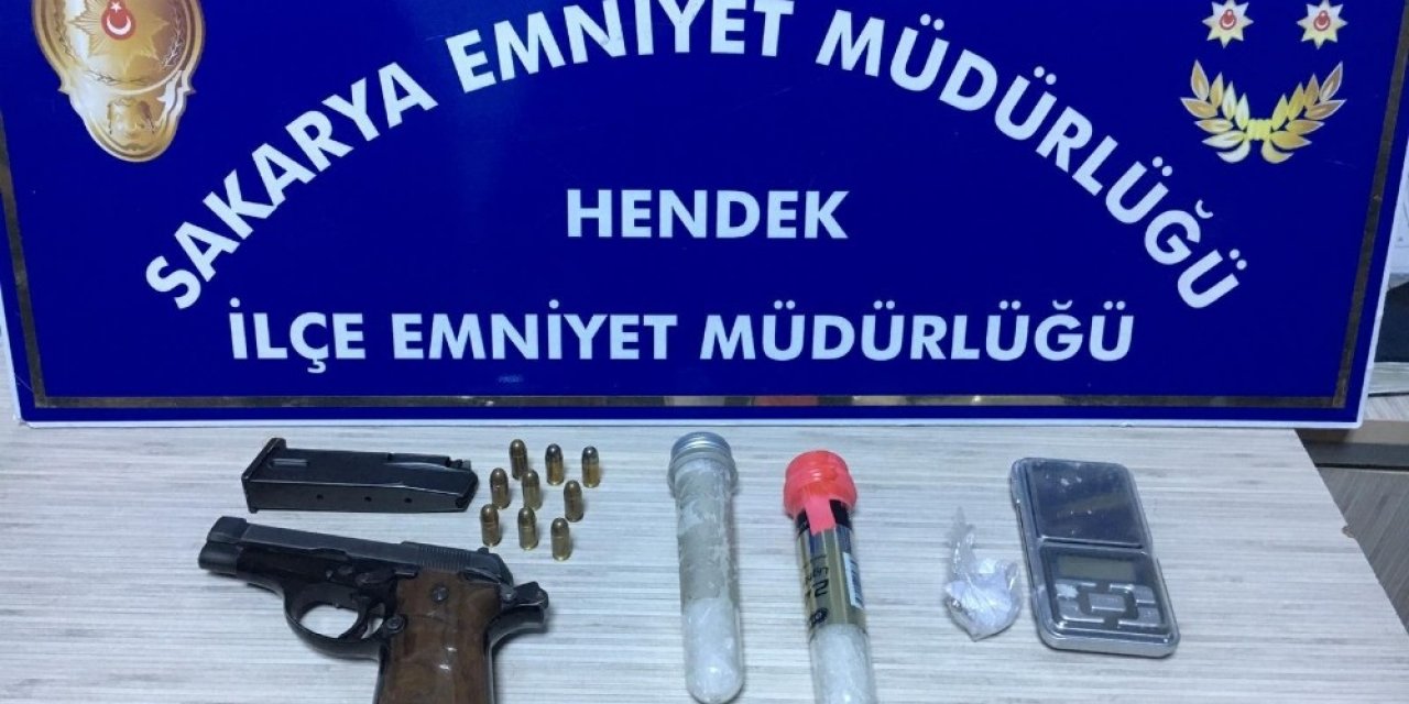 Sakarya’da uyuşturucu operasyonu: 2 tutuklu