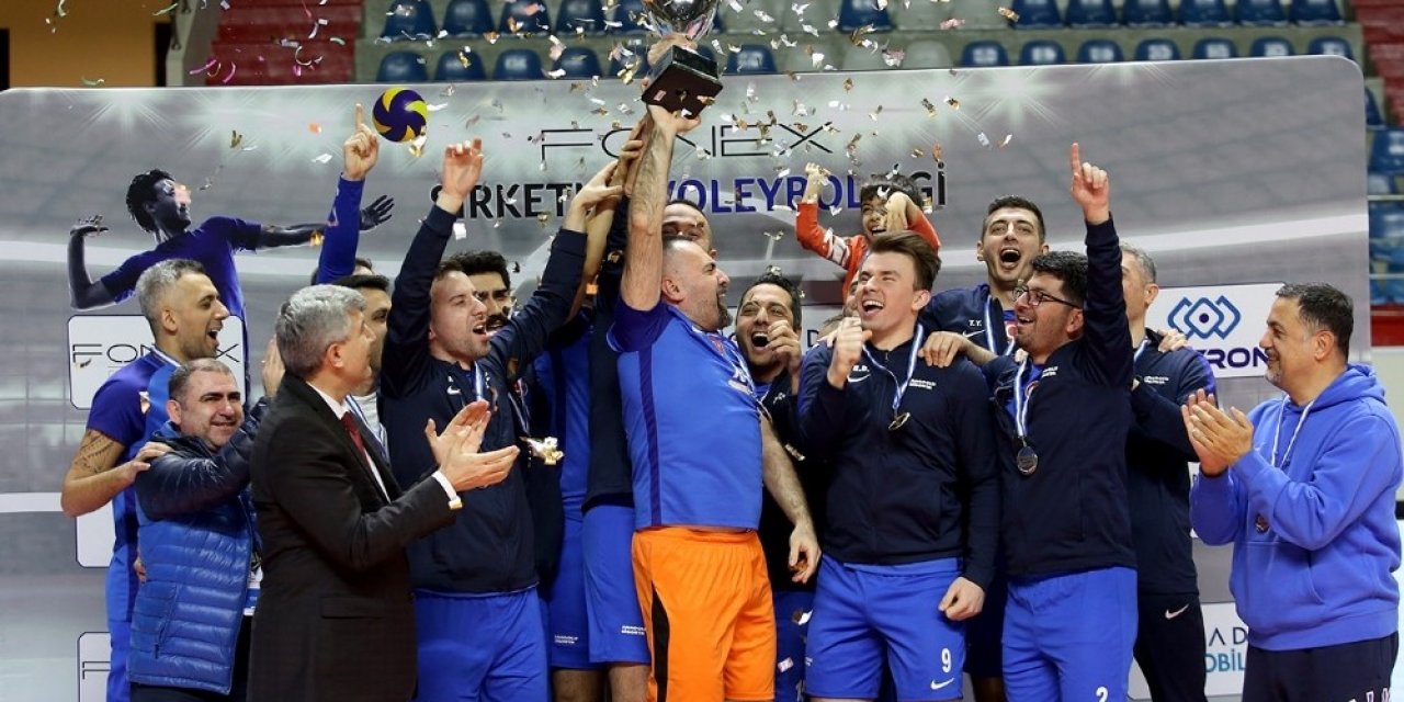 Şirketler Voleybol Ligi’nde şampiyonlar belli oldu