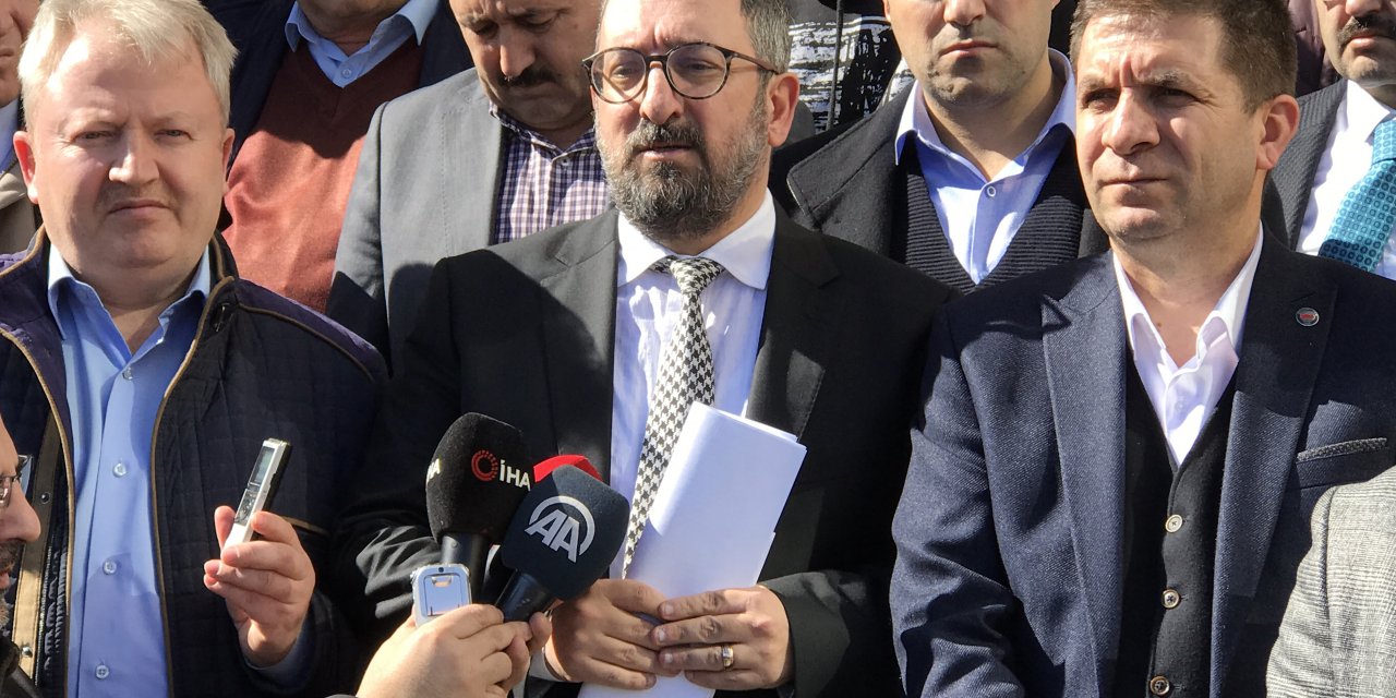 Kocaeli'de Necmeddin öğretmeni öldüren öğrencinin yargılandığı dava