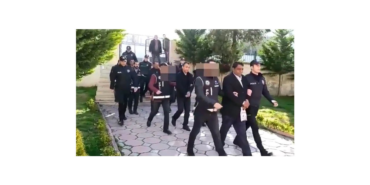 Kocaeli’de tefecilik çetesine operasyon: 4 tutuklu