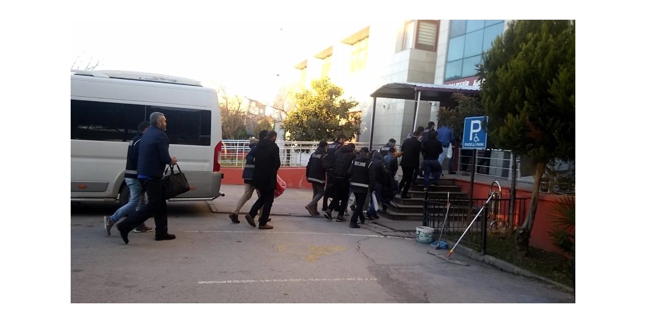 Joker operasyonunda 2 tutuklama, 21 adlî kontrol