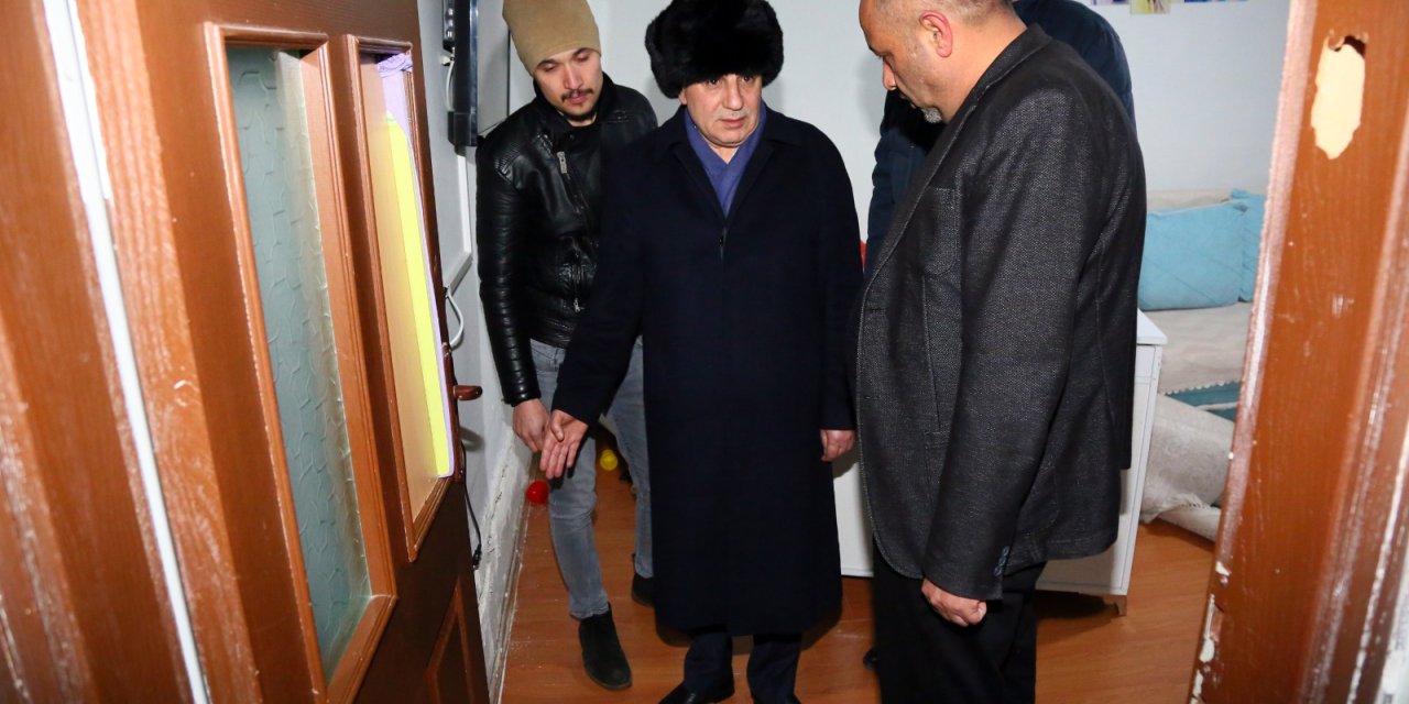 Başkentteki binanın zemin katı "su tesisatı" yüzünden çökmüş