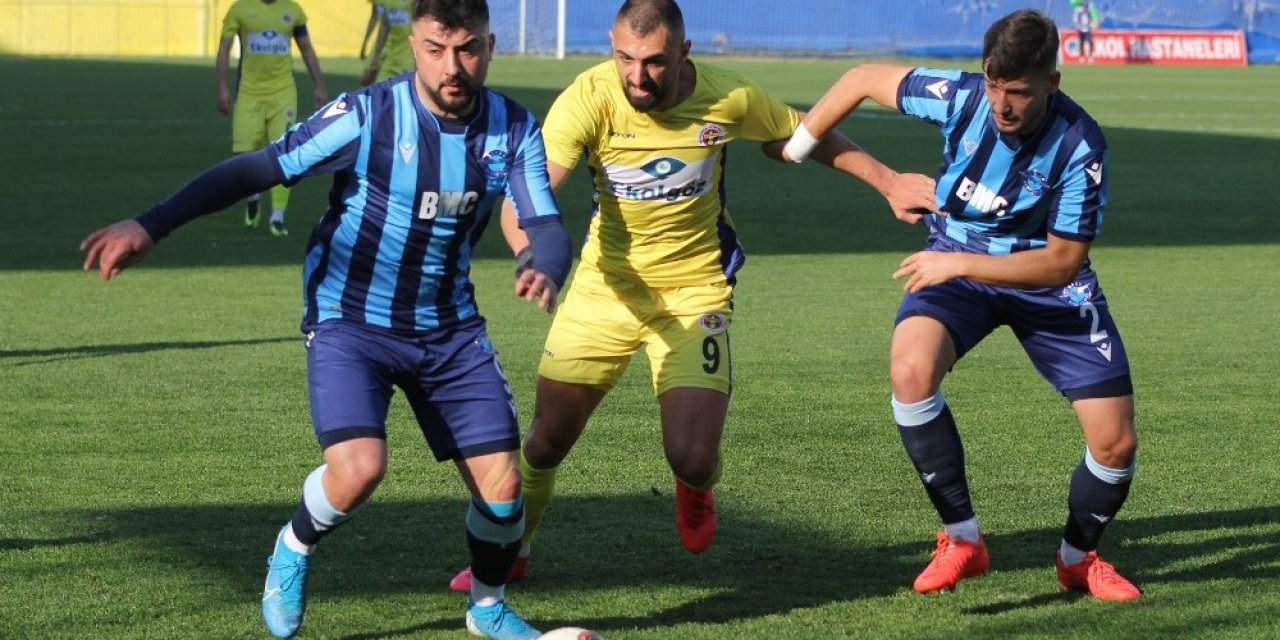 TFF 1. Lig: Menemenspor: 2 - Adana Demirspor: 3