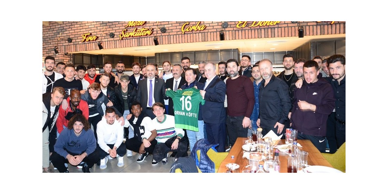 Bursaspor, moral yemeğinde buluştu