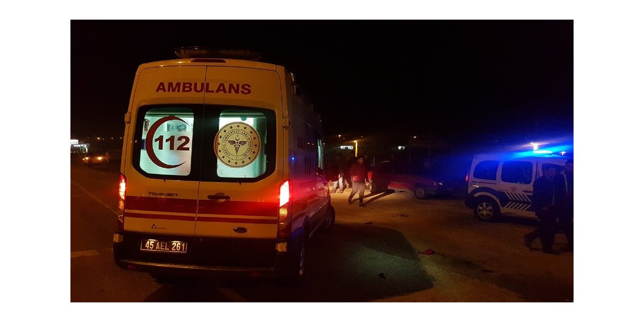 Tıra çarpan motosiklet sürücüsü ağır yaralandı