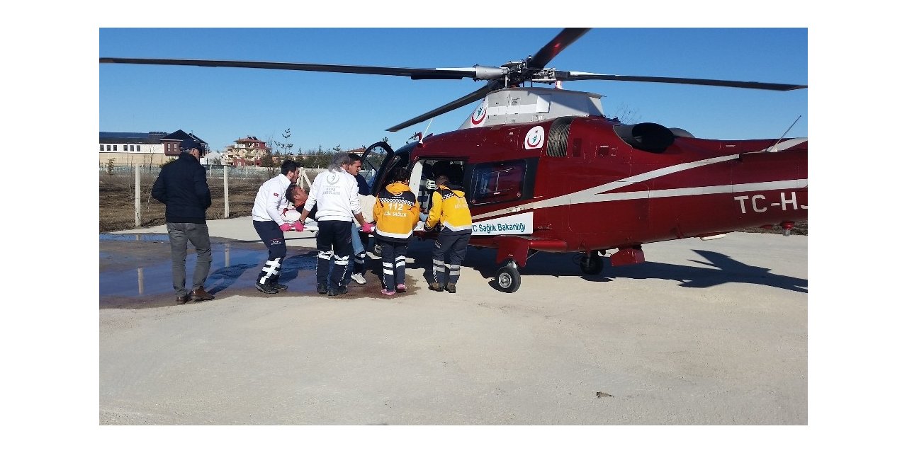 Konya’da kalp krizi geçiren hastaya hava ambulansı