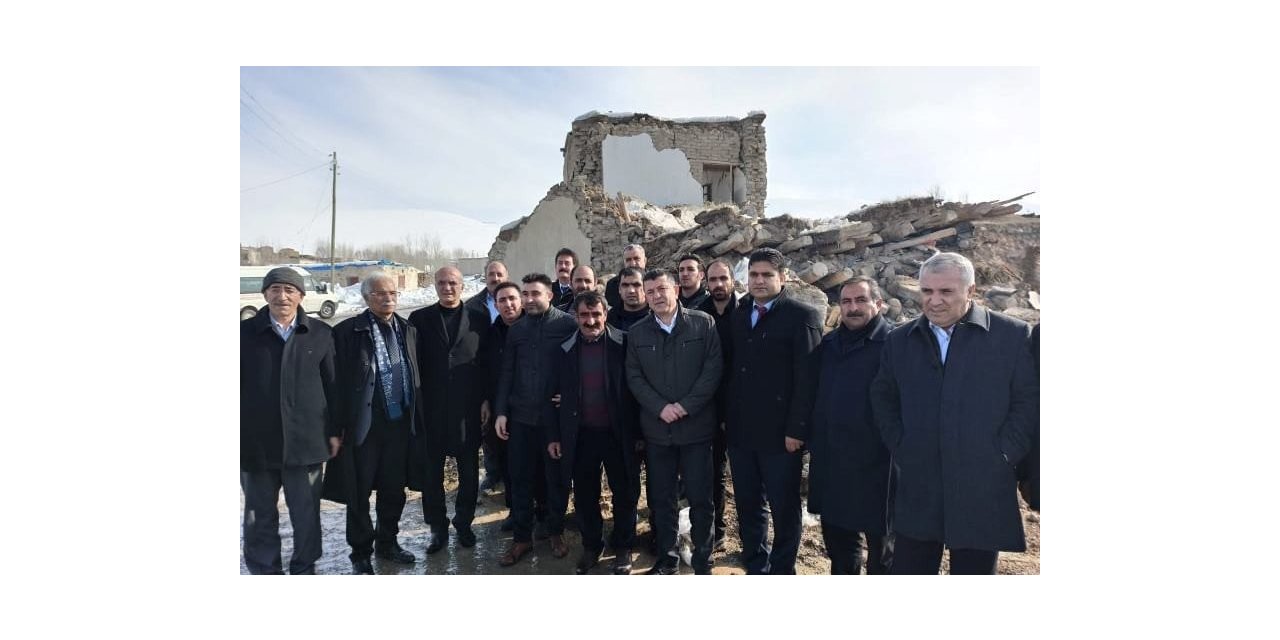 CHP heyeti Başkale deprem bölgesinde