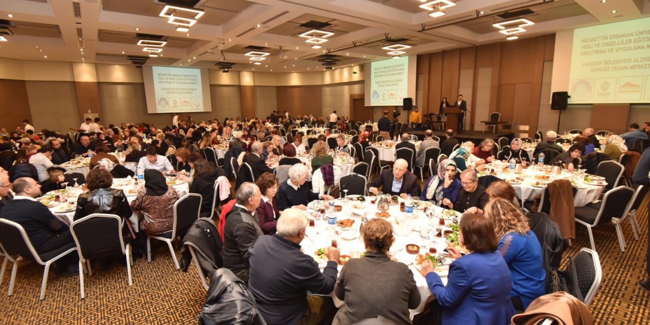 Alzaymır gönüllüleri buluşması