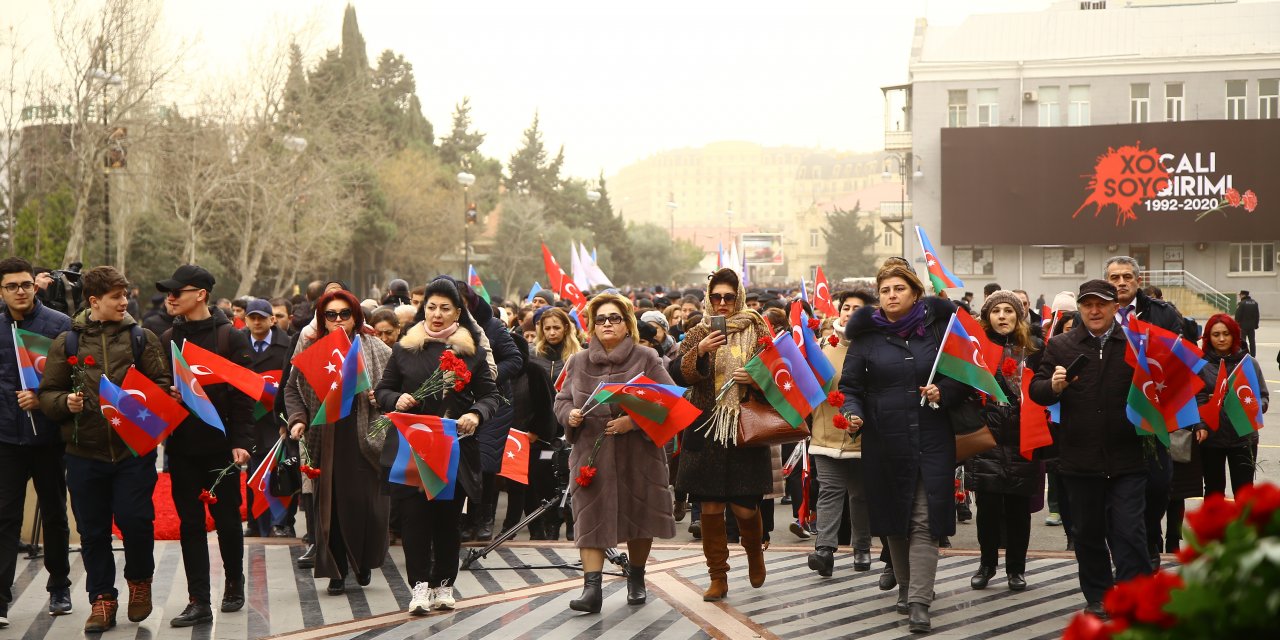 Hocalı Katliamı'nın kurbanları Bakü'de anılıyor